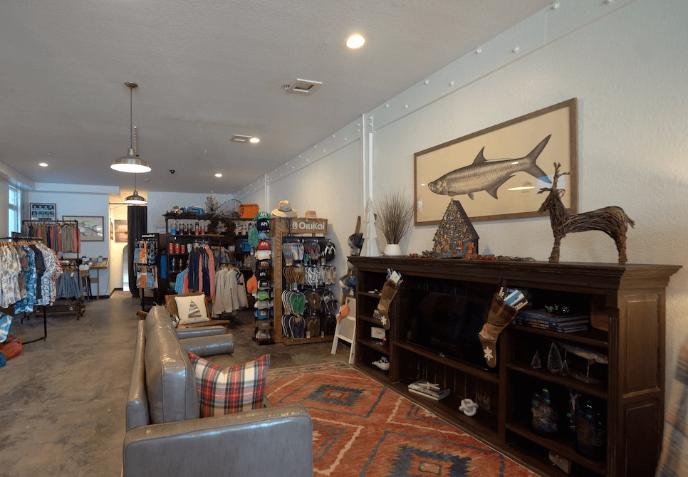 Explore Pine Avenue on Anna Maria Island